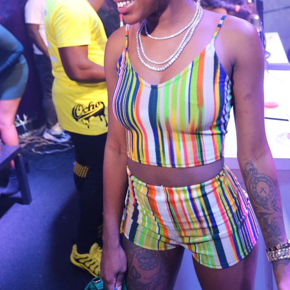 Multicolored 2 piece